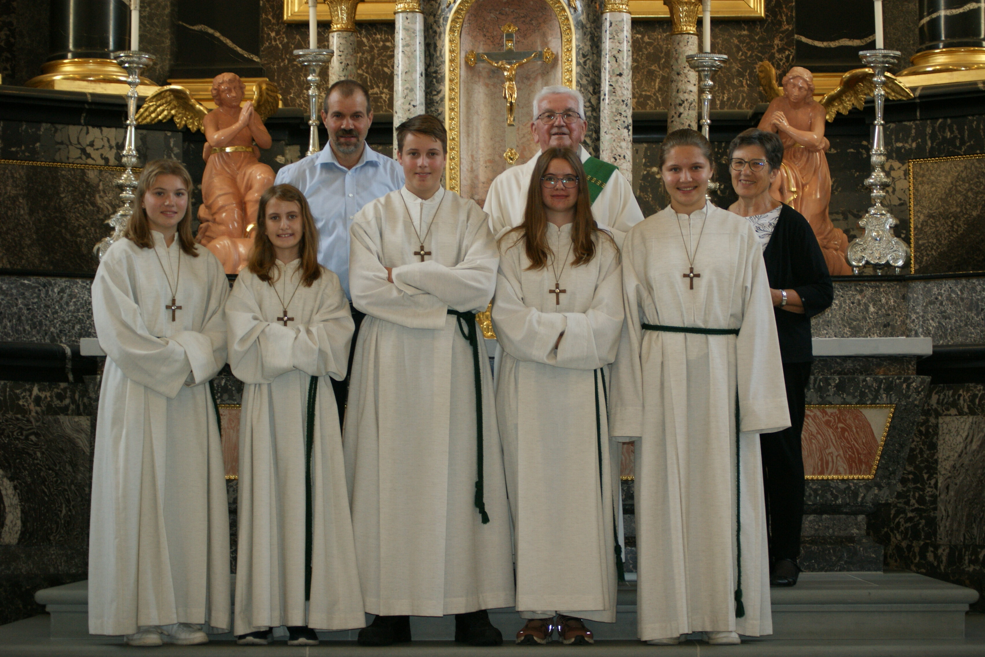 Im Gottesdienst vom 03. September 2023 wurden 3 Neue Ministranten in ...